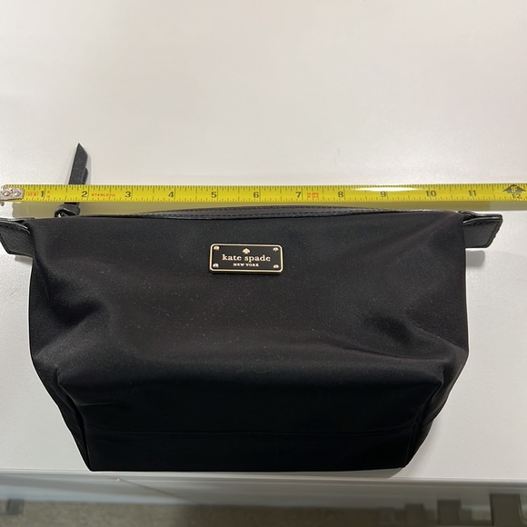 NEW Kate Spade Make up bag. - Picture 2 of 4